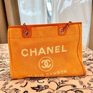 Chanel Deauville small